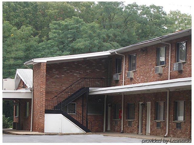 Tomac Motor Inn Morris Plains Экстерьер фото